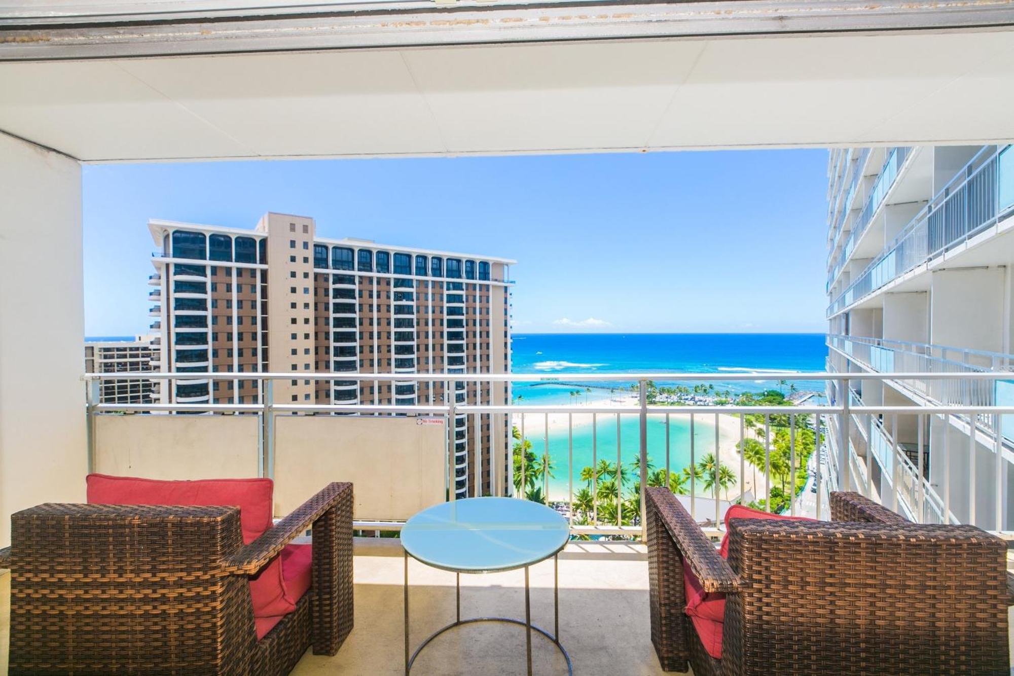 הונולולו Ilikai Tower One Bedroom Lagoon View Waikiki Condos With Lanai & Free Wifi חדר תמונה